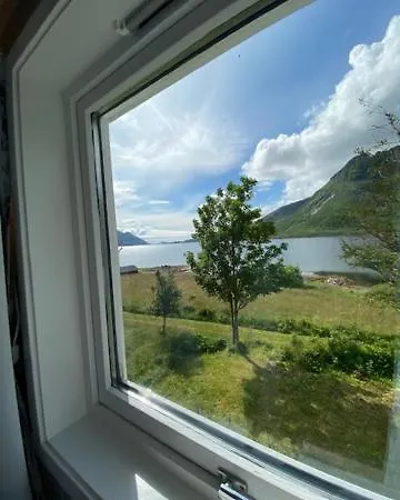 Unique And Charming House At The Foot Of Lofoten's Highest Mountain *