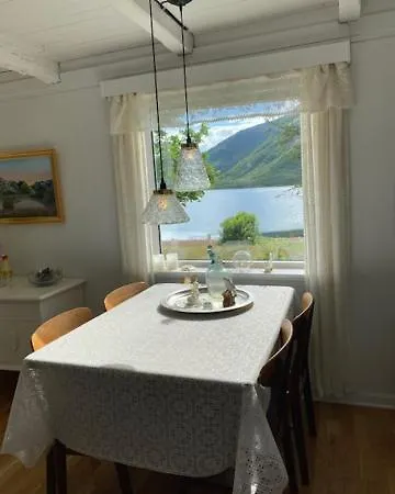 Feriehus Unique And Charming House At The Foot Of Lofoten's Highest Mountain Svolvær