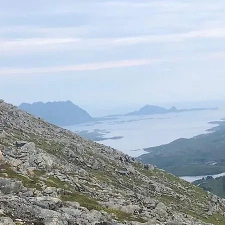 Unique And Charming House At The Foot Of Lofoten's Highest Mountain Feriehus Svolvær