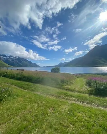 Feriehus Unique And Charming House At The Foot Of Lofoten's Highest Mountain *