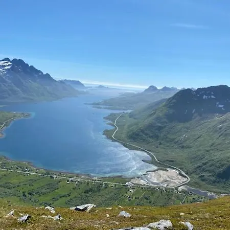 Unique And Charming House At The Foot Of Lofoten's Highest Mountain Svolvaer