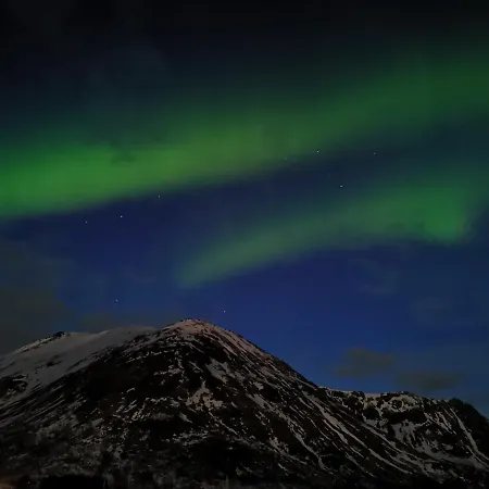 Holiday home Unique And Charming House At The Foot Of Lofoten's Highest Mountain *
