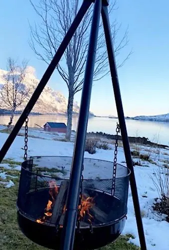 Unique And Charming House At The Foot Of Lofoten's Highest Mountain * سفولفير