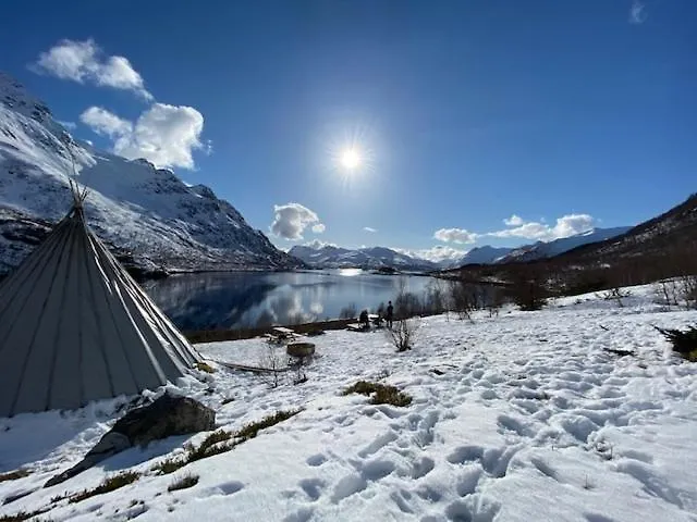 بيت للعطل Unique And Charming House At The Foot Of Lofoten's Highest Mountain سفولفير